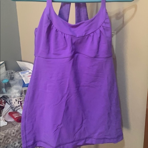 Lululemon Scoop me up shirt - Picture 2 of 4